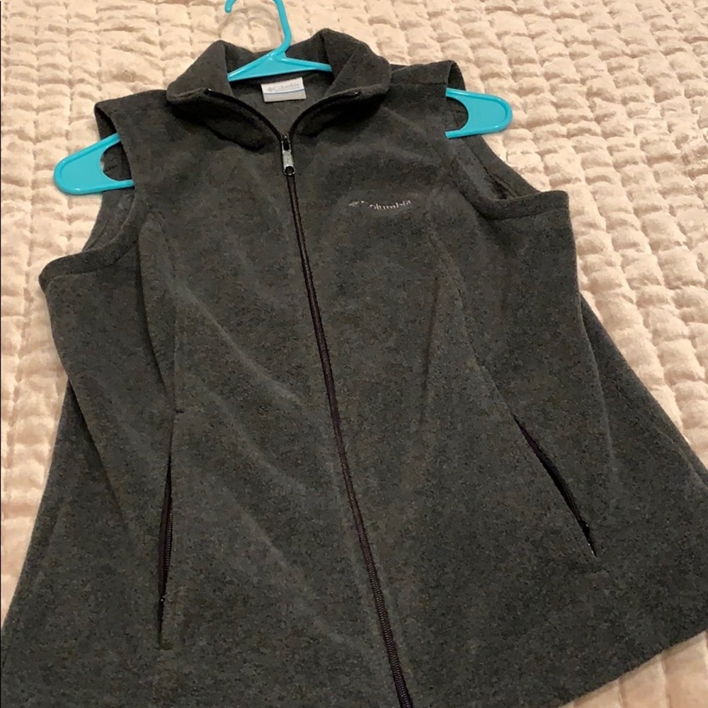 Women’s Grey Columbia Vest
